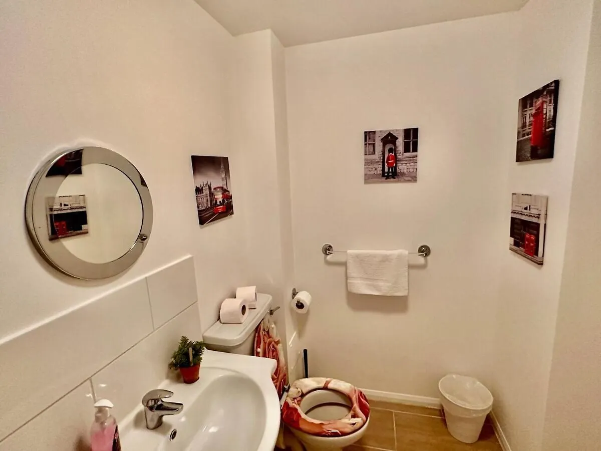 Cosy One Bedroom Apartment - London Docklands