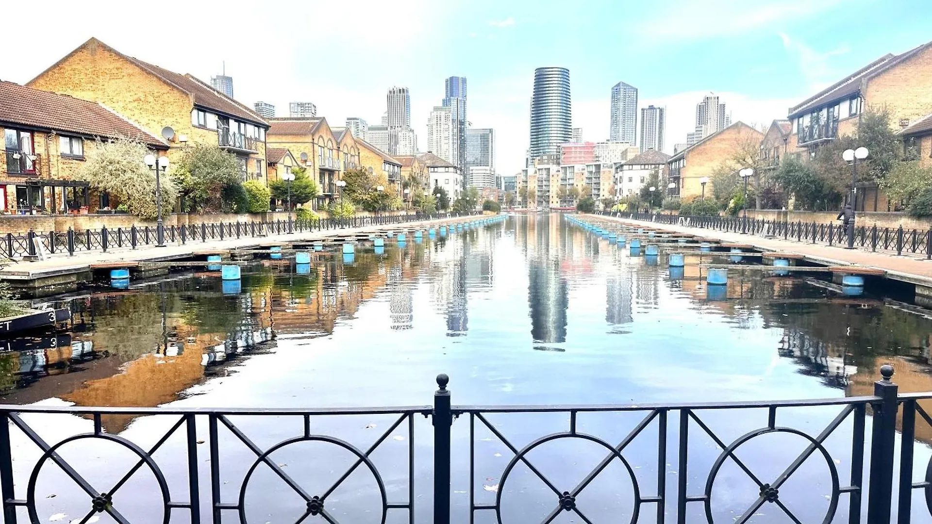 Cosy One Bedroom Apartment - London Docklands